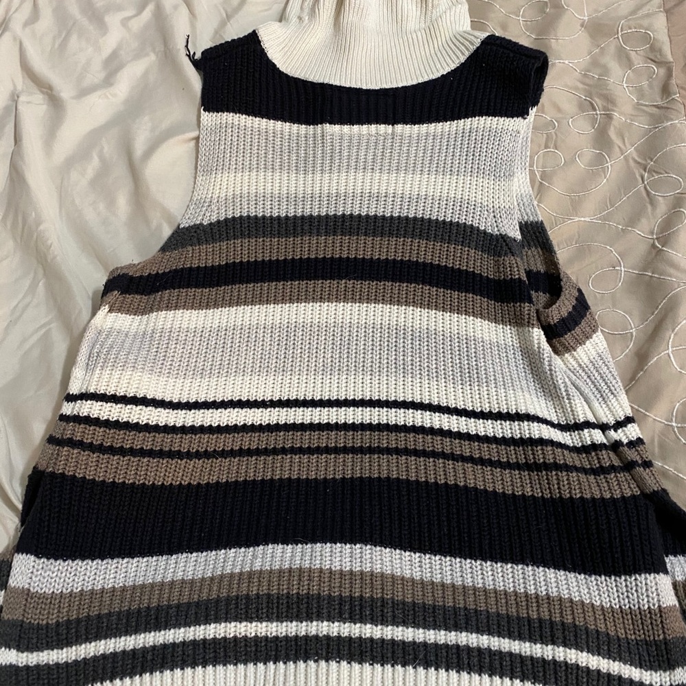 Abercrombie turtleneck sweater